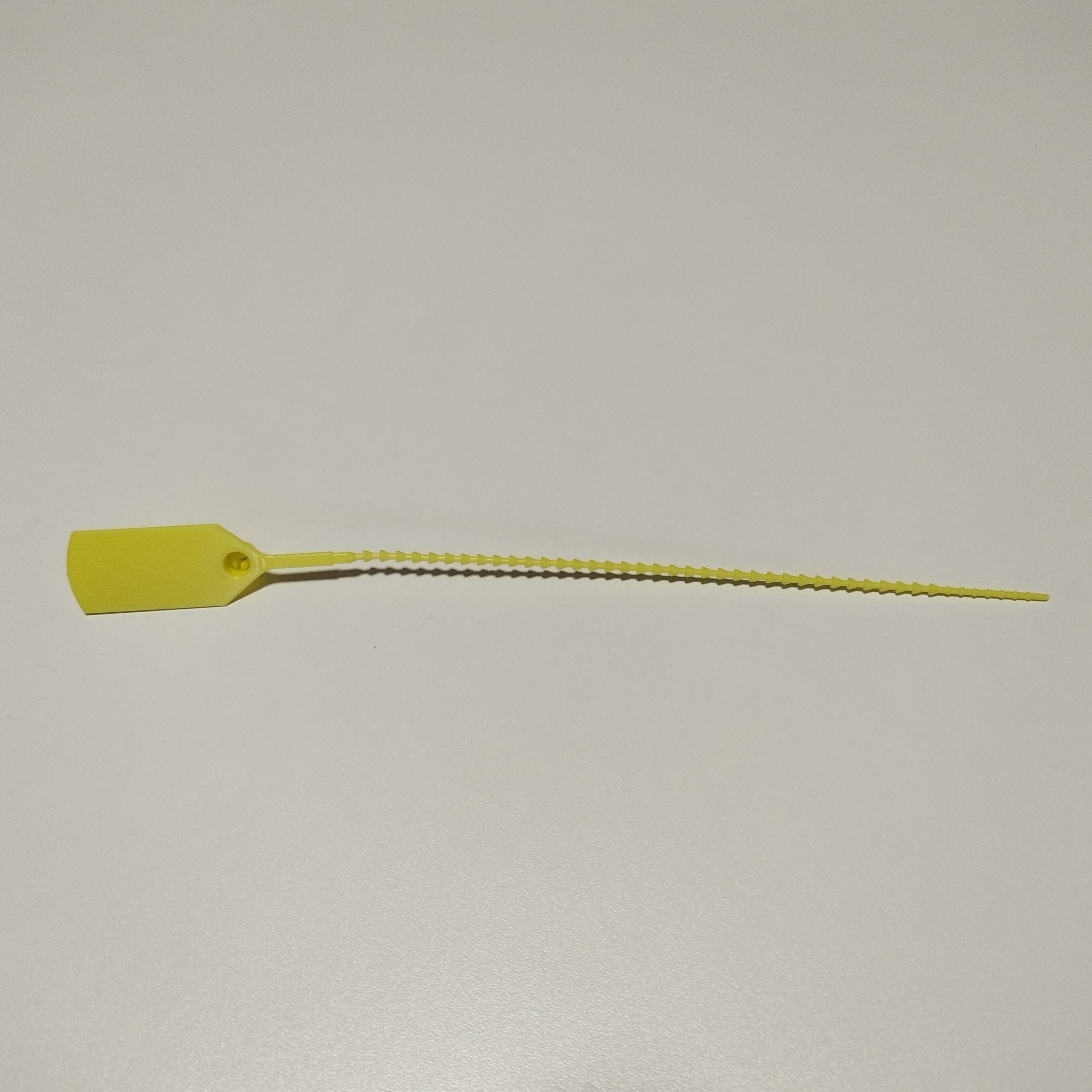 Plastična plomba TIP-15