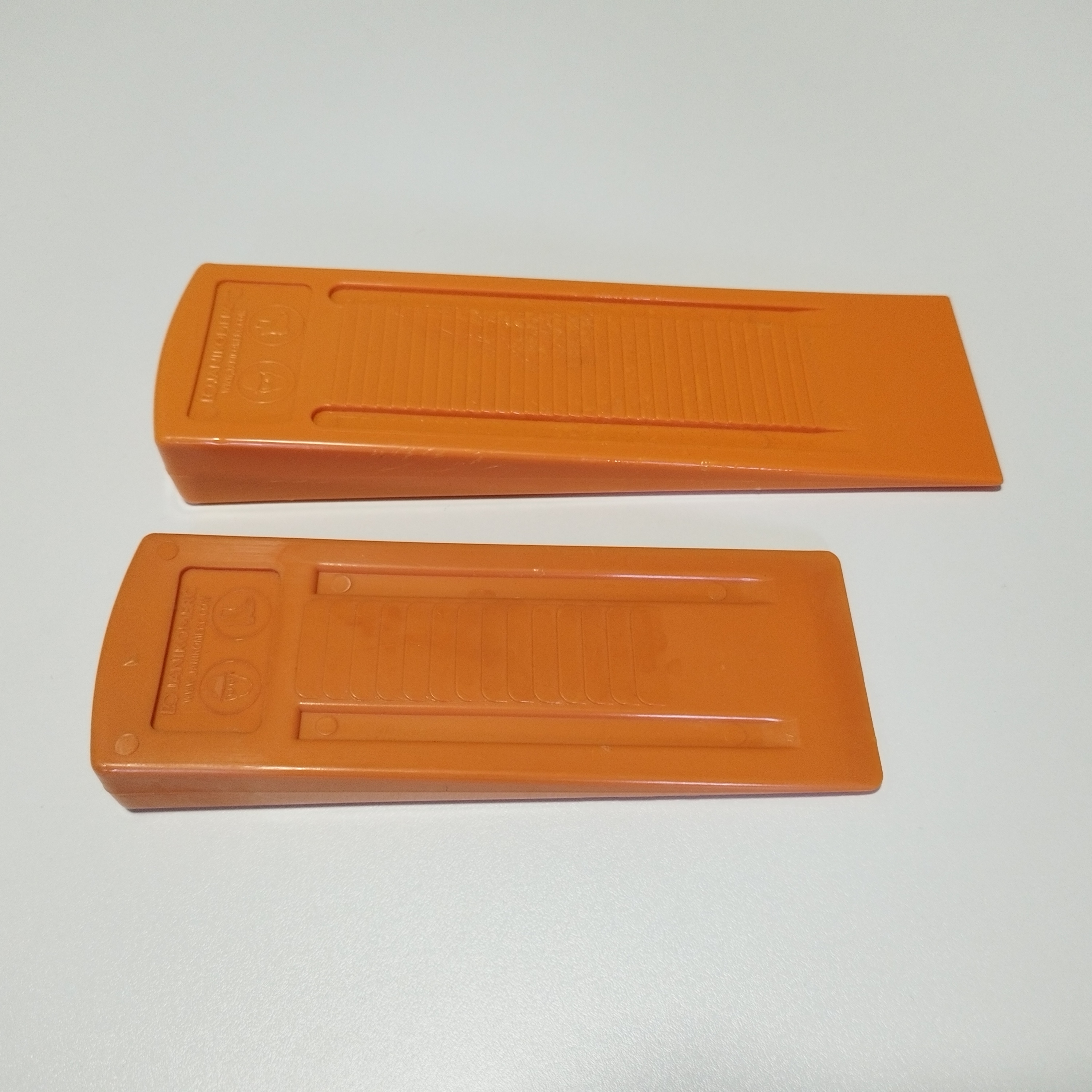 Plastični klinovi za obaranje stabala